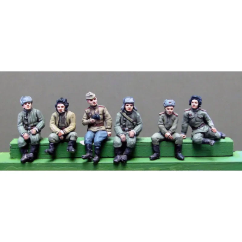 Model Kit Revell - Maßstab 1:72, Druckguss-Harzfigur, Modellbausatz, Panzsoldat, sitzende