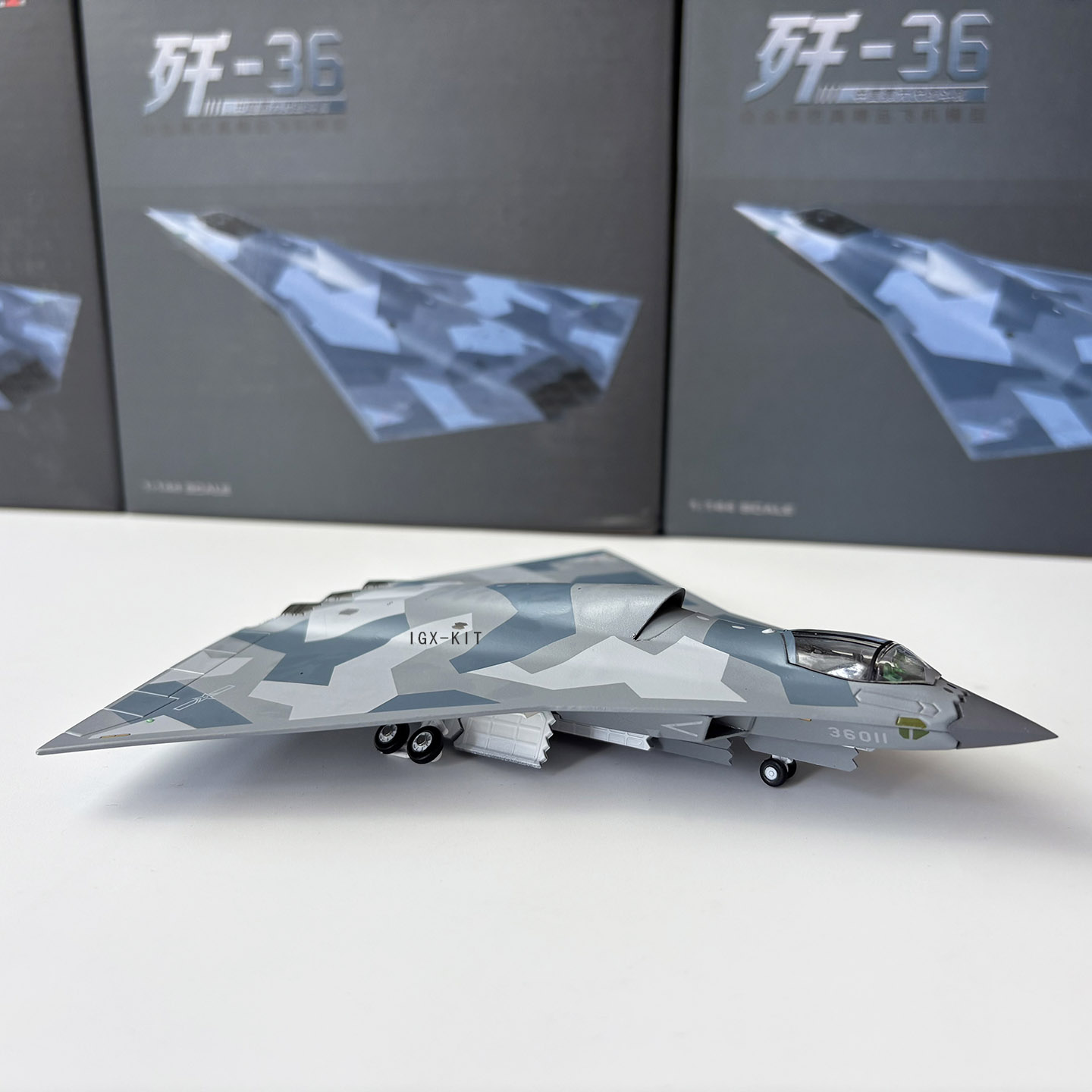 1/144 J-36 Chinesisches Flugze – Model Kit Jet Bewertung und Preis