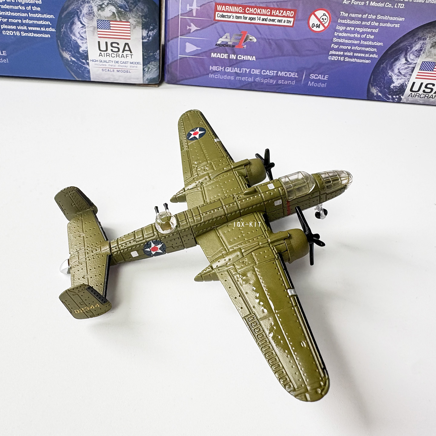 1/200 Maßstab WWII U.S. B-25 M – Model Kit Store Bewertung und Preis
